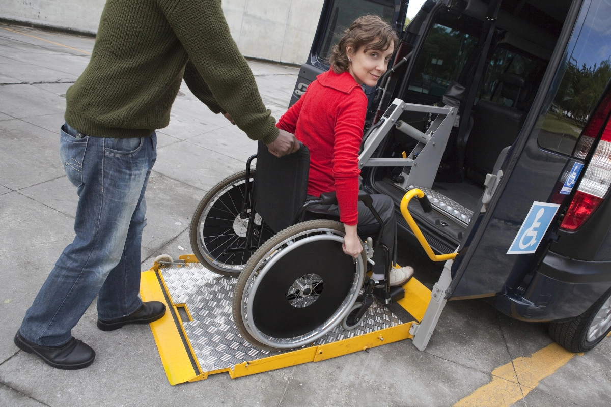 taxi para silla de ruegas en el aeropuerto